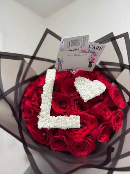 Initial + Heart Baby’s Breath Topper